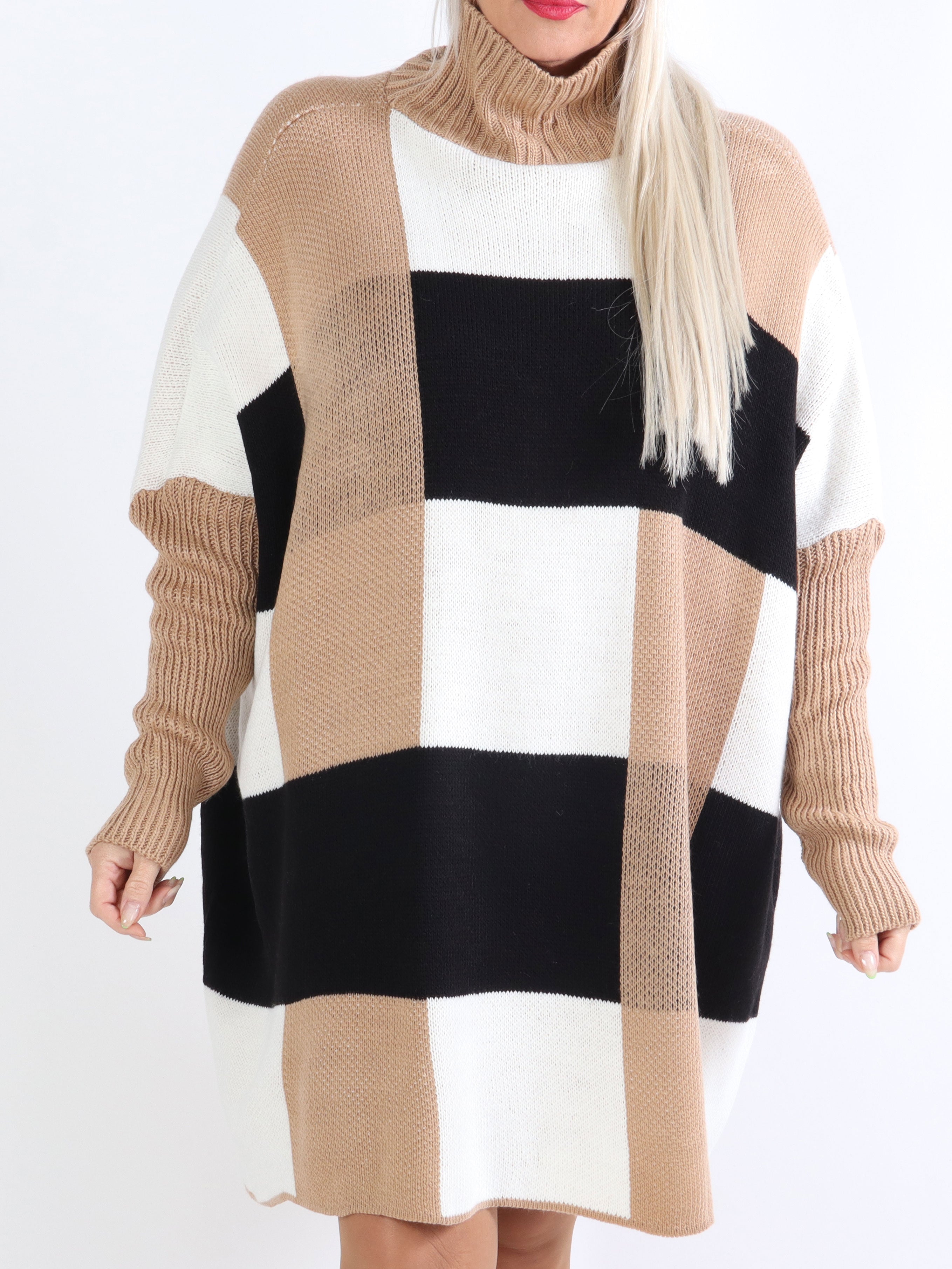 Yulia - Fin Plus size strik med tern i flotte farver